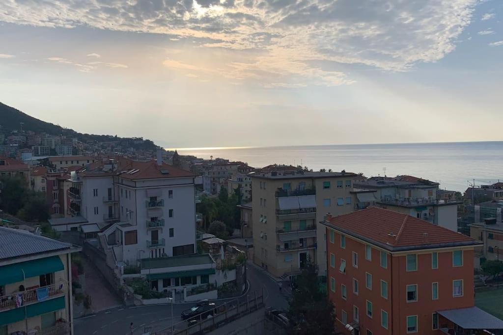 Vista Mare Con Ogni Comfort Varazze Eksteriør billede