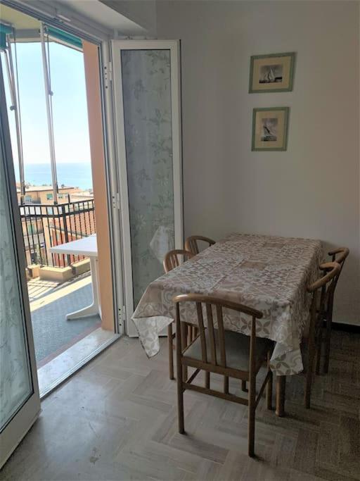 Vista Mare Con Ogni Comfort Varazze Eksteriør billede